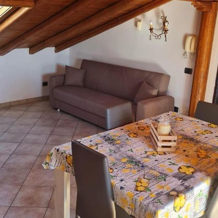 Casa Vacanza Lmt Aci Catena Экстерьер фото